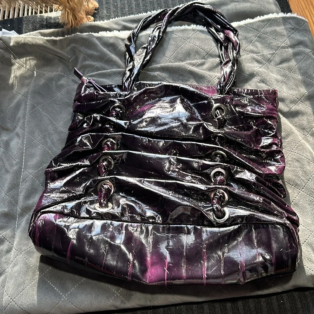 Shoulder bag